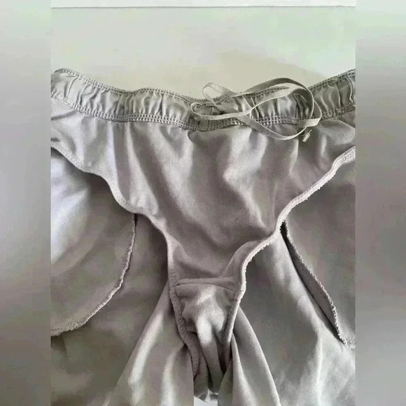 Reebok Short - Picture 7 of 10